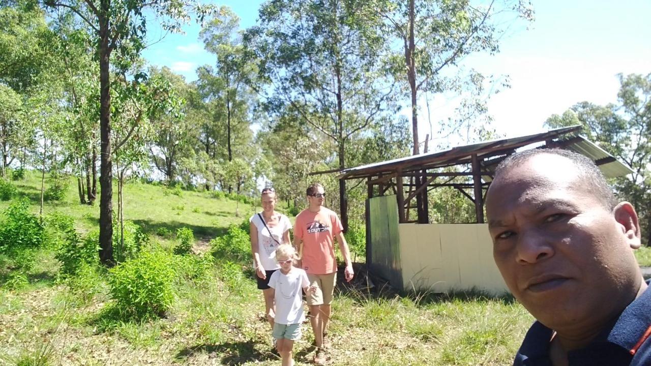 Arnolds Familly Homestay Bajawa Extérieur photo