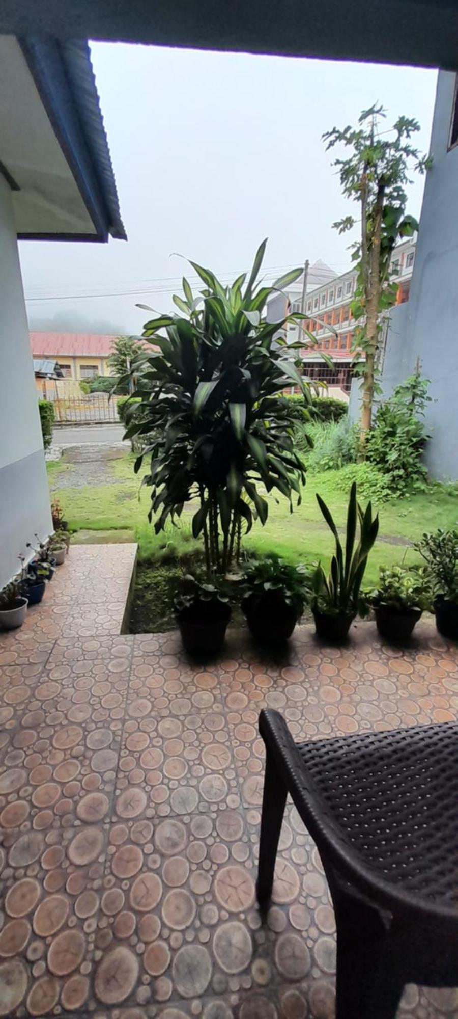 Arnolds Familly Homestay Bajawa Extérieur photo