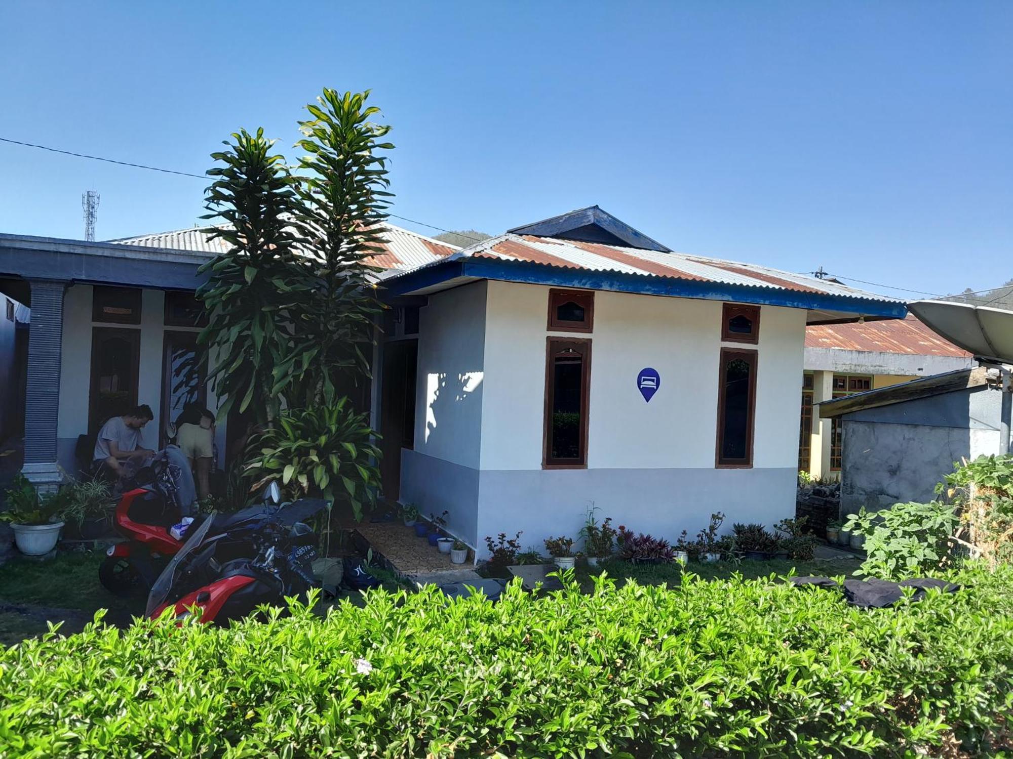 Arnolds Familly Homestay Bajawa Extérieur photo